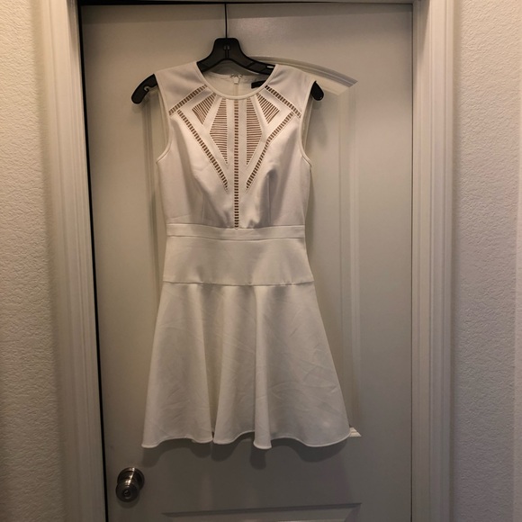 ✨Host Pick✨BcbgMaxazria Aynn Dress Size 2 - Picture 2 of 5